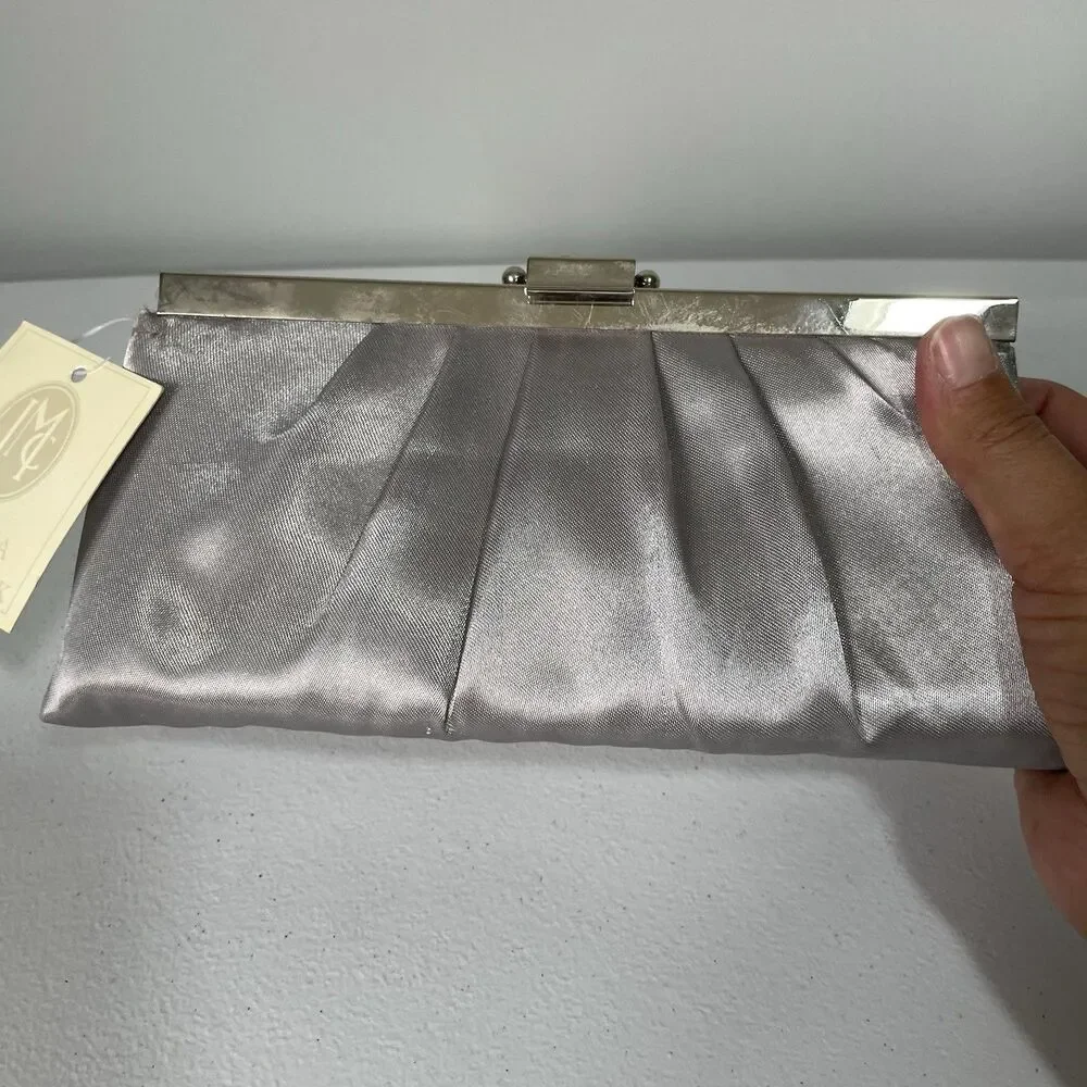 Jessica McClintock Vtg. Silk Clutch Purse Shoulder Bag Silver Gray Metal Clasp